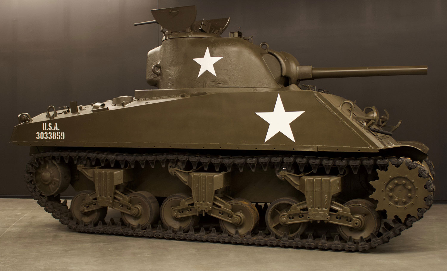 A museum artifact of a US Army tank inside the National Mounted Warrior Museum.